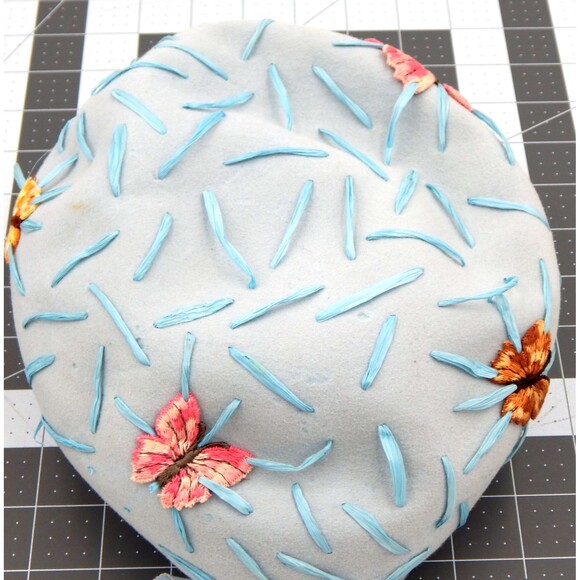 Vintage Womens Felt Beret Hat Blue Butterfly Applique Meyer Brothers Raffia main image 6